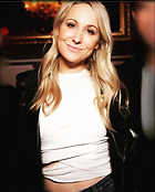 Celebrity Photo: Nikki Glaser
640x795 63 kb
Viewed 7 times
@BestEyeCandy.com