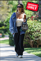 Celebrity Photo: Jessica Alba
1761x2641 1.9 mb
Viewed 0 times
@BestEyeCandy.com