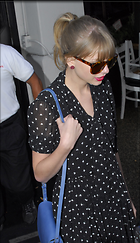 Celebrity Photo: Taylor Swift
1501x2610 1,016 kb
Viewed 6 times
@BestEyeCandy.com