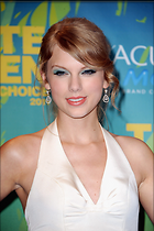 Celebrity Photo: Taylor Swift
1998x3000   632 kb
Viewed 11 times
@BestEyeCandy.com
