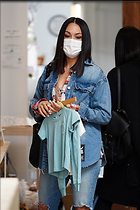 Brie Bella and Nikki Bella Out in Los Angeles 02.15..20.2022
1280x1920 252 kb
Viewed 6 times
@BestEyeCandy.com