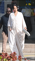 Celebrity Photo: Rihanna
1280x2190 257 kb
Viewed 6 times
@BestEyeCandy.com