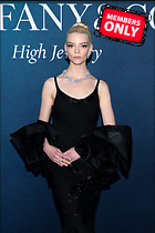 Celebrity Photo: Anya Taylor-Joy
3334x5000 2.1 mb
Viewed 1 time
@BestEyeCandy.com