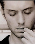 Celebrity Photo: Jude Law
732x911 115 kb
Viewed 1 time
@BestEyeCandy.com