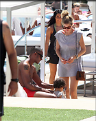 Celebrity Photo: Doutzen Kroes
2850x3579 980 kb
Viewed 5 times
@BestEyeCandy.com