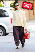 Celebrity Photo: Katie Holmes
2329x3494 2.3 mb
Viewed 1 time
@BestEyeCandy.com