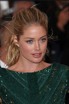 Celebrity Photo: Doutzen Kroes
1890x2835   809 kb
Viewed 4 times
@BestEyeCandy.com