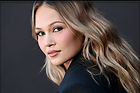 Kelli Berglund crop Top Emilia Perez film premiere Los Angeles California USA 21.10..20.2024
2048x1365 888 kb
Viewed 8 times
@BestEyeCandy.com
