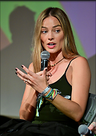 Celebrity Photo: Margot Robbie
1200x1702 218 kb
Viewed 18 times
@BestEyeCandy.com