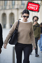 Celebrity Photo: Kendall Jenner
2205x3300 1.9 mb
Viewed 0 times
@BestEyeCandy.com
