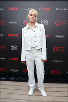 Celebrity Photo: Kristen Stewart
1200x1801 192 kb
Viewed 16 times
@BestEyeCandy.com