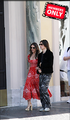 Celebrity Photo: Elizabeth Hurley
2039x3500 2.8 mb
Viewed 0 times
@BestEyeCandy.com