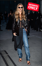 Celebrity Photo: Rosie Huntington-Whiteley
1910x3000 1.9 mb
Viewed 0 times
@BestEyeCandy.com