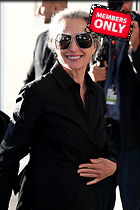 Celebrity Photo: Andie MacDowell
5504x8256 3.3 mb
Viewed 0 times
@BestEyeCandy.com