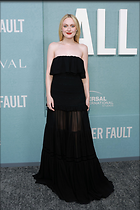 Celebrity Photo: Dakota Fanning
1365x2048 916 kb
Viewed 7 times
@BestEyeCandy.com