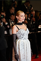 Celebrity Photo: Diane Kruger
1200x1800 171 kb
Viewed 10 times
@BestEyeCandy.com