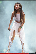 Celebrity Photo: Selena Gomez
2400x3600 1,072 kb
Viewed 6 times
@BestEyeCandy.com