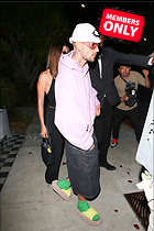Celebrity Photo: Hailey Baldwin
1633x2449 1.7 mb
Viewed 1 time
@BestEyeCandy.com