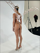 Celebrity Photo: Candice Swanepoel
1200x1600 139 kb
Viewed 15 times
@BestEyeCandy.com