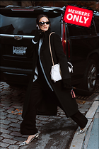 Celebrity Photo: Nina Dobrev
2334x3500 2.1 mb
Viewed 1 time
@BestEyeCandy.com