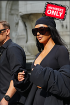 Celebrity Photo: Kimberly Kardashian
2333x3500 2.2 mb
Viewed 0 times
@BestEyeCandy.com