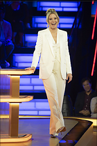 Celebrity Photo: Elizabeth Banks
1280x1920 184 kb
Viewed 12 times
@BestEyeCandy.com