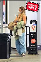 Celebrity Photo: Hilary Duff
2200x3300 2.6 mb
Viewed 0 times
@BestEyeCandy.com
