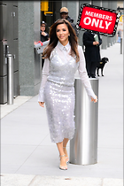 Celebrity Photo: Eva Longoria
2000x3000 1.8 mb
Viewed 1 time
@BestEyeCandy.com