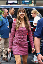 Celebrity Photo: Alison Brie
7 Photos
Photoset #714148
@BestEyeCandy.com