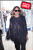 Celebrity Photo: Halle Berry
1978x2967 3.4 mb
Viewed 0 times
@BestEyeCandy.com