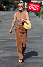 Celebrity Photo: Ashley Roberts
2275x3500   2.5 mb
Viewed 1 time
@BestEyeCandy.com