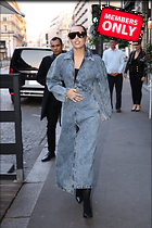 Celebrity Photo: Miley Cyrus
2332x3500 3.6 mb
Viewed 1 time
@BestEyeCandy.com