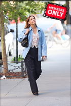 Celebrity Photo: Katie Holmes
2333x3500 2.1 mb
Viewed 1 time
@BestEyeCandy.com