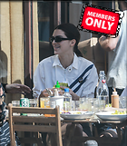 Celebrity Photo: Kendall Jenner
1765x2031 1.5 mb
Viewed 0 times
@BestEyeCandy.com