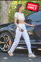 Celebrity Photo: Kendall Jenner
2200x3300 2.3 mb
Viewed 1 time
@BestEyeCandy.com