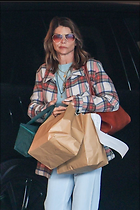 Celebrity Photo: Lori Loughlin
895x1343 466 kb
Viewed 13 times
@BestEyeCandy.com