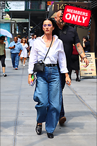 Celebrity Photo: Katy Perry
1929x2893 2.0 mb
Viewed 0 times
@BestEyeCandy.com
