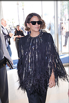 Celebrity Photo: Halle Berry
1200x1800 332 kb
Viewed 14 times
@BestEyeCandy.com
