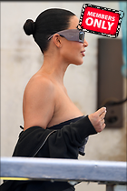 Celebrity Photo: Kimberly Kardashian
2333x3500 2.1 mb
Viewed 2 times
@BestEyeCandy.com