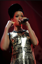 Celebrity Photo: Rihanna
1330x2000 444 kb
Viewed 4 times
@BestEyeCandy.com