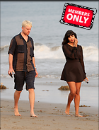 Jameela Jamil took a sunset stroll down Miramar beach during LA’s record-breaking heat wave 26.08..20.2020
2099x2752 1.9 mb
Viewed 1 time
@BestEyeCandy.com