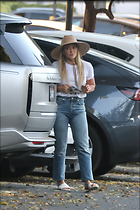 Celebrity Photo: Hilary Duff
1200x1800 247 kb
Viewed 13 times
@BestEyeCandy.com