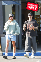 Celebrity Photo: Hailey Baldwin
1633x2449 1.6 mb
Viewed 0 times
@BestEyeCandy.com