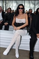 Celebrity Photo: Kylie Jenner
1366x2048 1,013 kb
Viewed 11 times
@BestEyeCandy.com