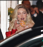 Celebrity Photo: Gigi Hadid
720x788 187 kb
Viewed 9 times
@BestEyeCandy.com