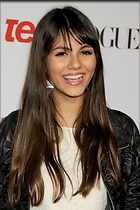 Celebrity Photo: Victoria Justice
2003x3000 715 kb
Viewed 11 times
@BestEyeCandy.com