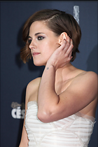 Celebrity Photo: Kristen Stewart
2667x4000 597 kb
Viewed 13 times
@BestEyeCandy.com