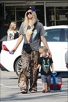 Celebrity Photo: Paris Hilton
1649x2474 953 kb
Viewed 6 times
@BestEyeCandy.com