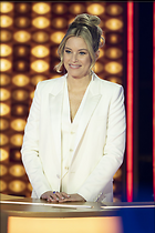Celebrity Photo: Elizabeth Banks
1200x1800 179 kb
Viewed 12 times
@BestEyeCandy.com