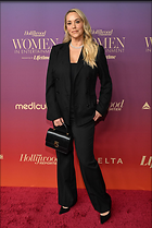 Celebrity Photo: Elizabeth Berkley
1200x1788 219 kb
Viewed 11 times
@BestEyeCandy.com